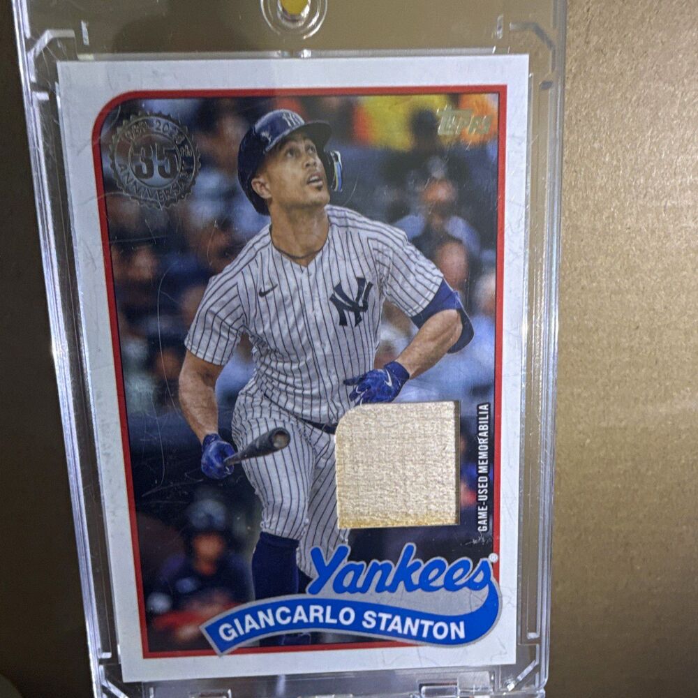 Topps 2024 Series 1 1989 Baseball Relics MEM Giancarlo Stanton Yankees